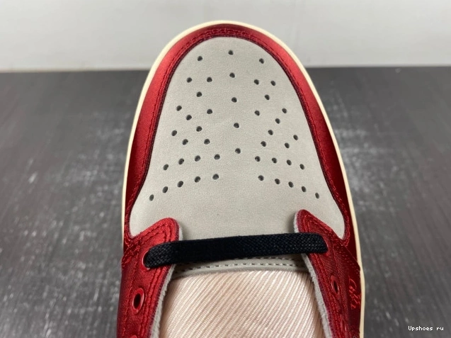 1 Low OG Trophy Retro Away Jordan Room 1210